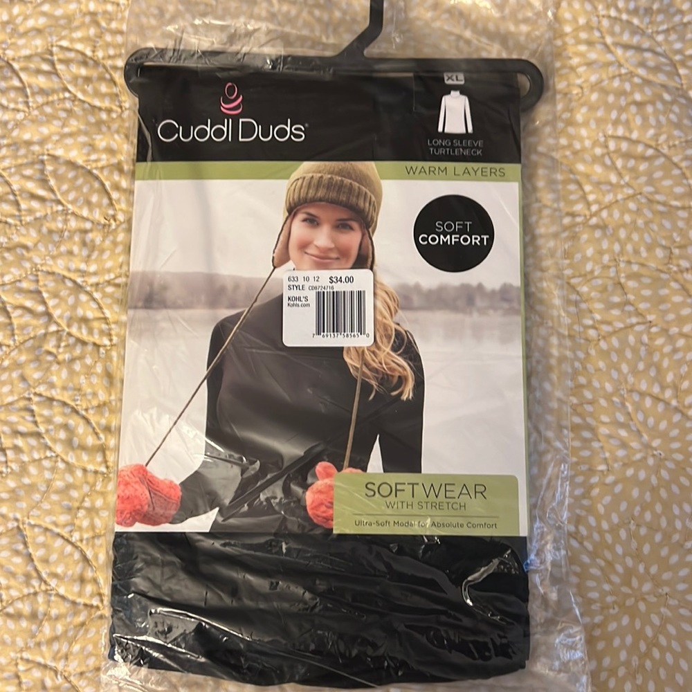 CuddlDuds LONG SLEEVE TURTLENECK 🐢 Brand New in Package.  Sz XL